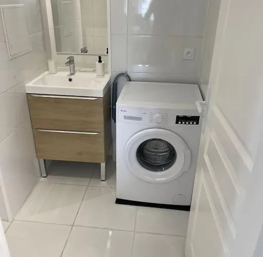 Apartment Berges Oise